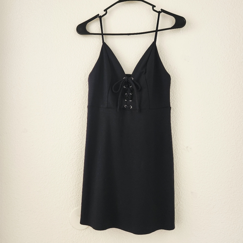 UO Ponte Lace-Up Front Black Mini Dress Sleeveless Adjustible Straps Size M